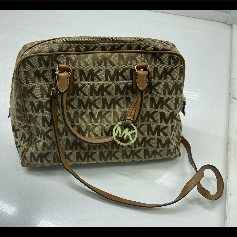 Michael Kors shoulder bag